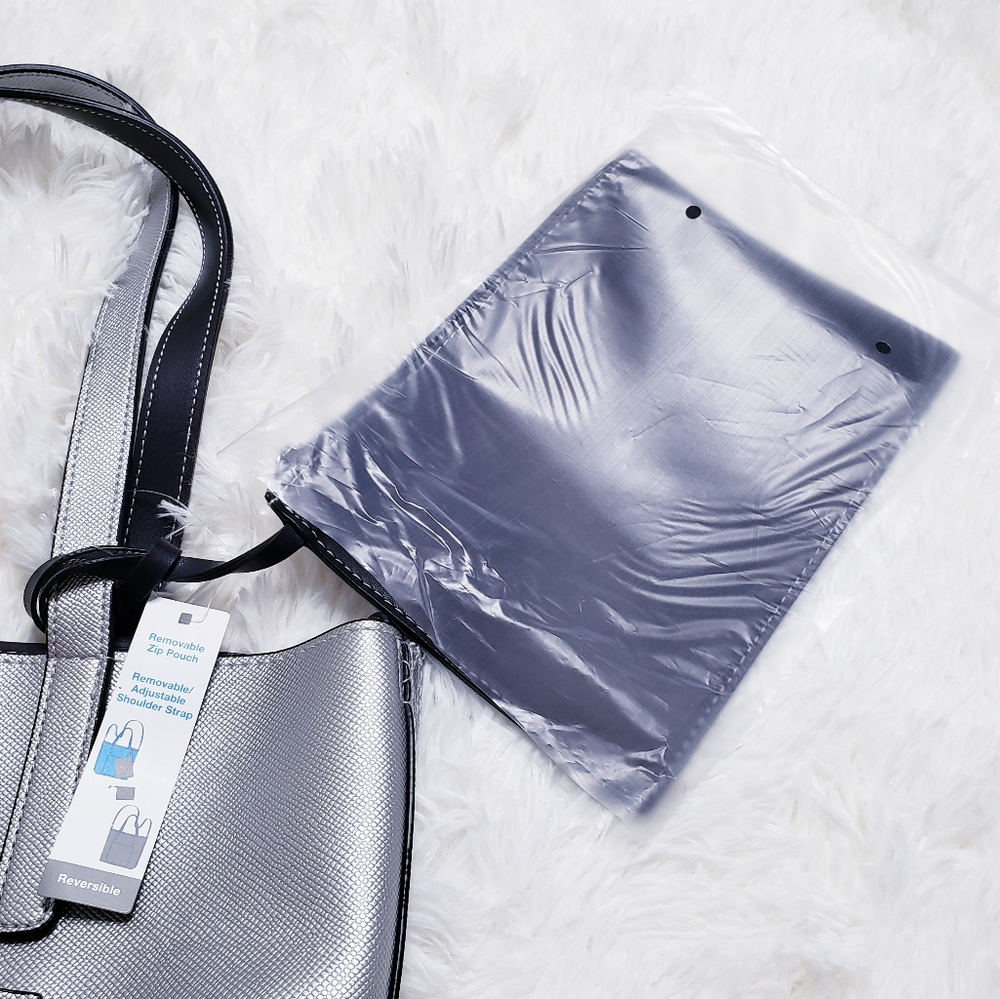 Tote bag Silver&Black Reversible Laptop Tote Bag - Picture 2 of 6